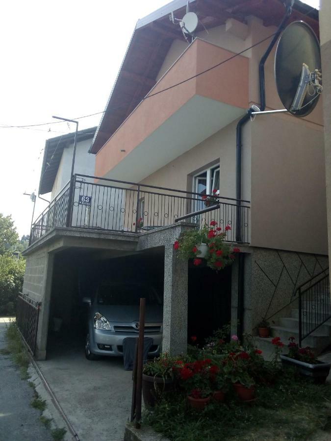 Apartmani "Babici" バニャ・ルカ エクステリア 写真
